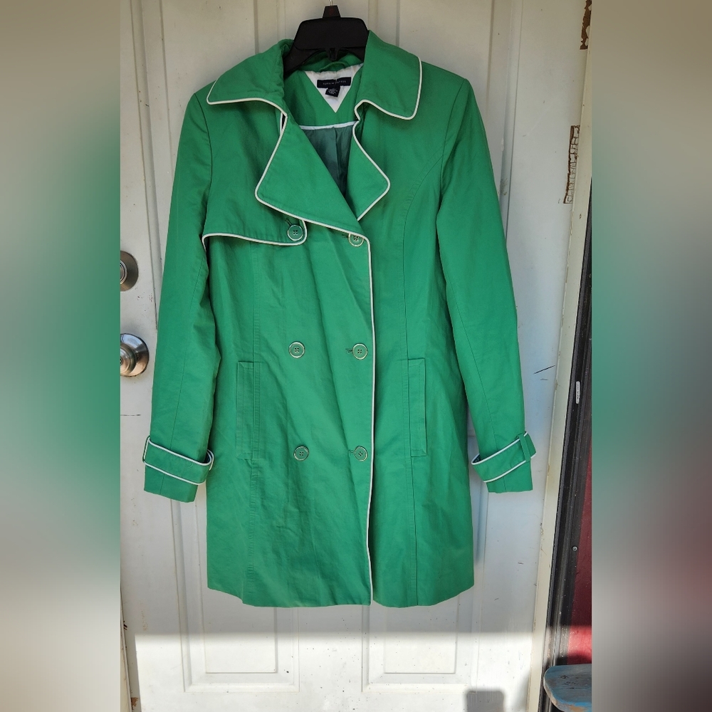 Tommy Hilfiger jacket size medium